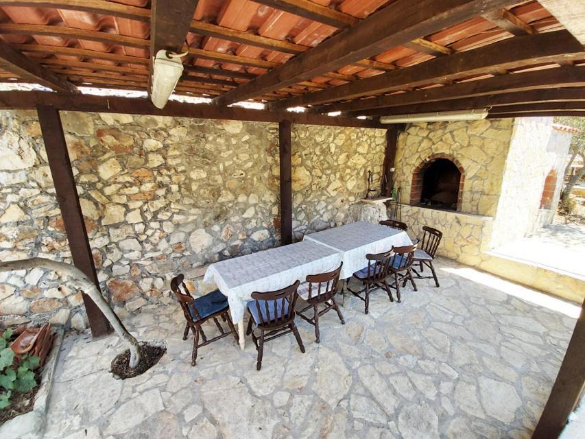 Apartments Carmen Vinišće Dış mekan fotoğraf