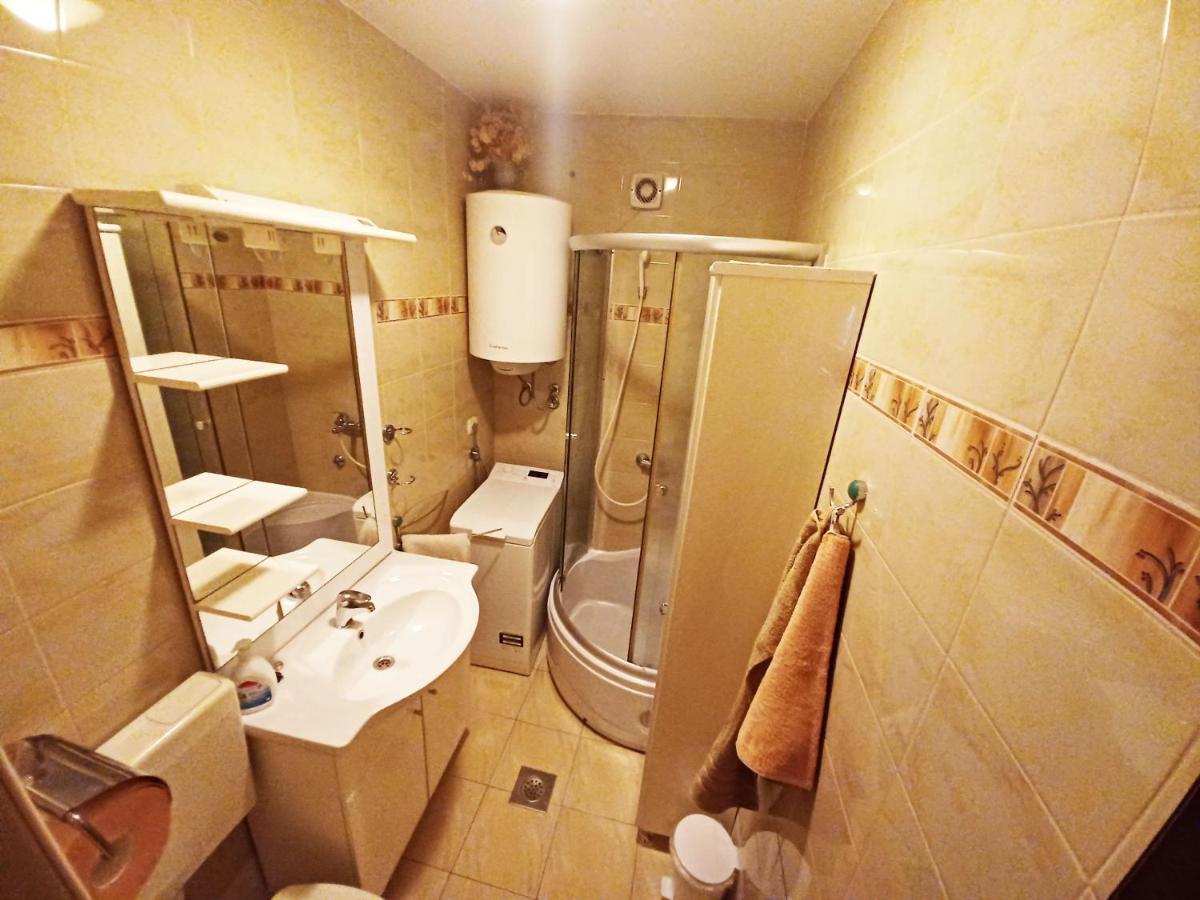Apartments Carmen Vinišće Dış mekan fotoğraf